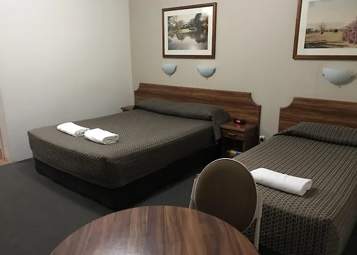 The Kidman Wayside Inn