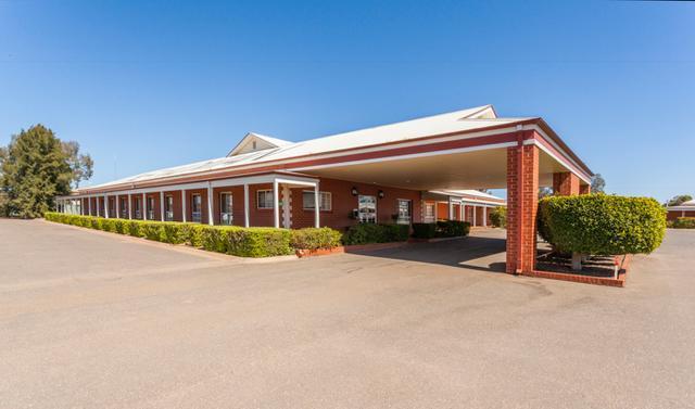 The Kidman Wayside 4*